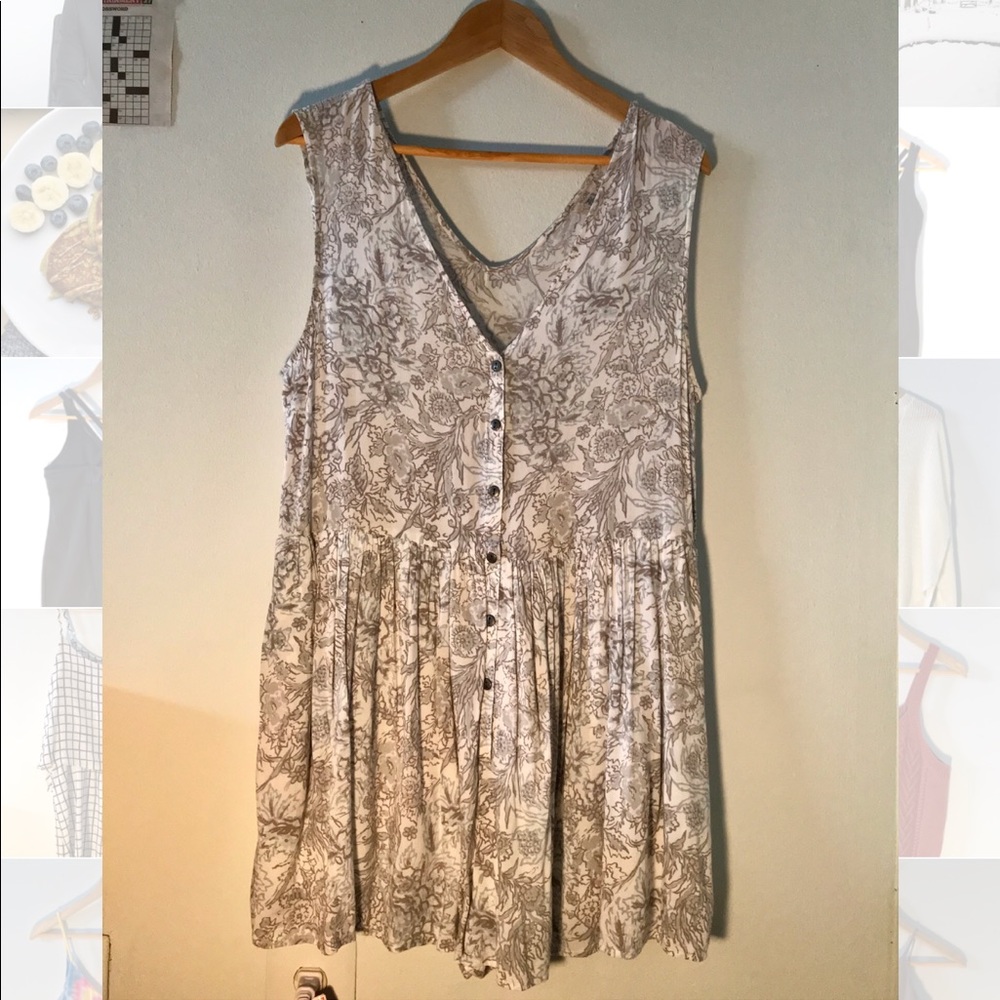 urban outfitters floral romper